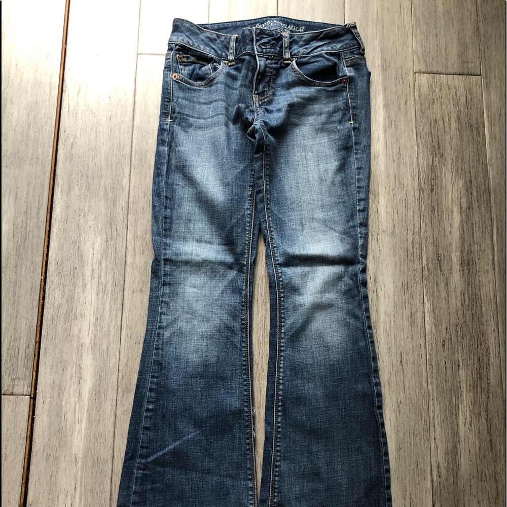 🦅 American Eagle Jeans Size 4 🦅